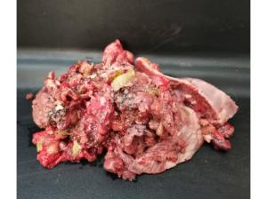 Hovězí + pštrosí maso s hruškou a mákem 1kg - FAMILY BARF