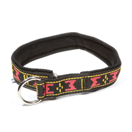 ManMat Obojek polstrovaný A : červeno-černá vzor M-M